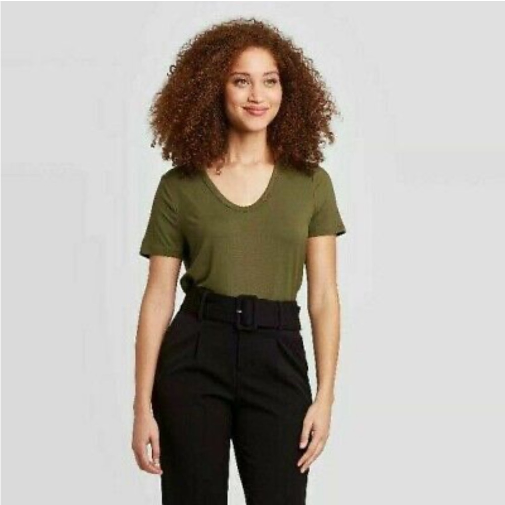 A New Day | Olive Green Scoop Neck Slim Fit Short-Sleeve T-Shirt | Size Small - Picture 1 of 11